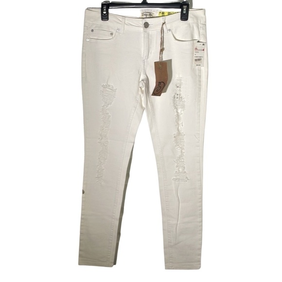 Indigo Rein Skinny Distressed Jeans Woman’s Size 11 NWT - Picture 1 of 17